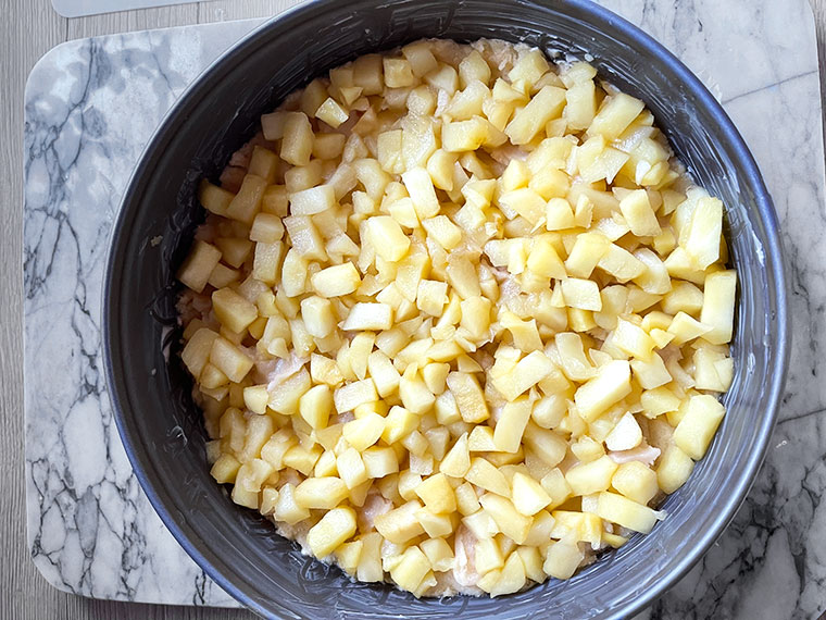 Jabłkowe - Quark ciasto z kruszonką 