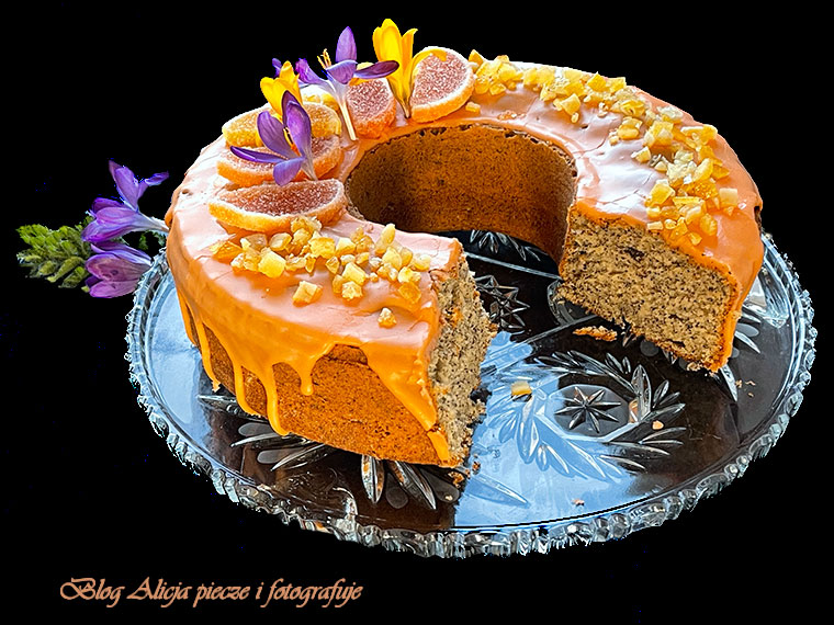 Makowa babka z białek