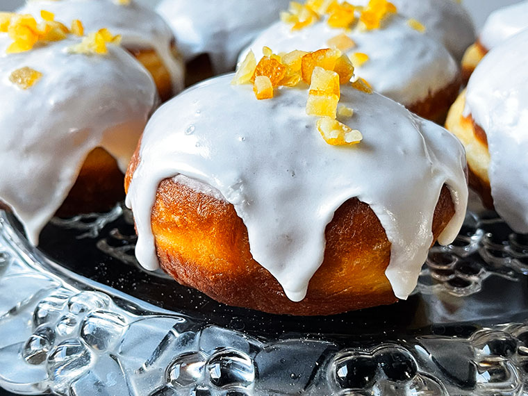 Pączki na półzimek