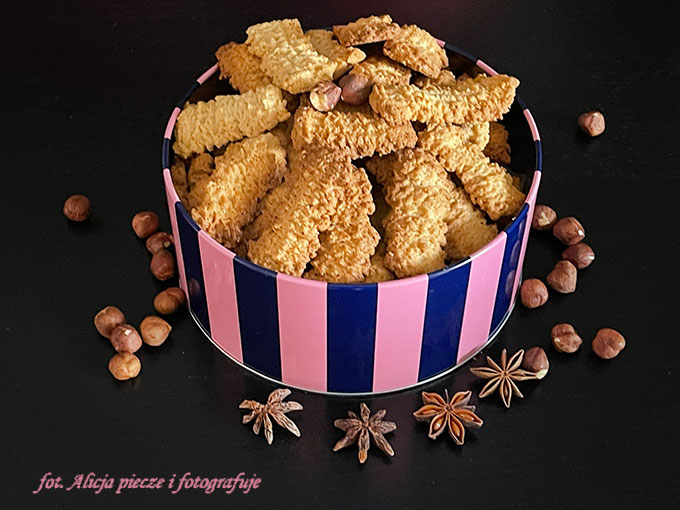 Ciasteczka przyprawowe z amoniakiem 