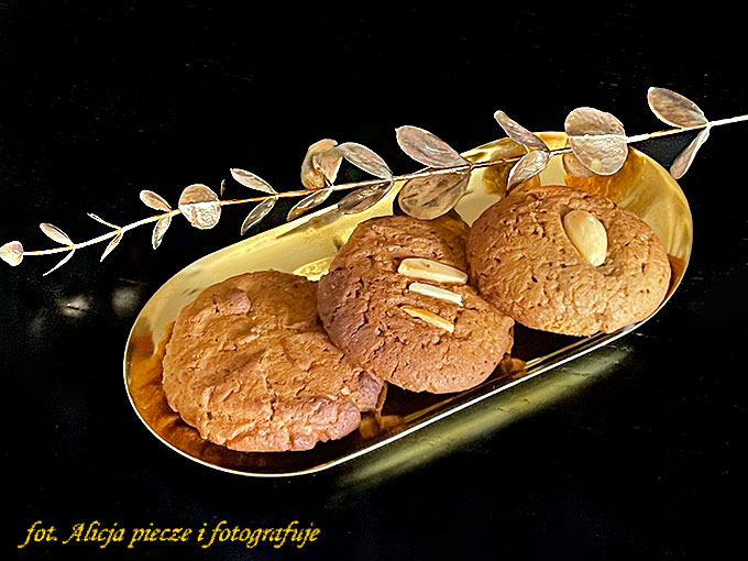 Ciastka ze złotym syropem